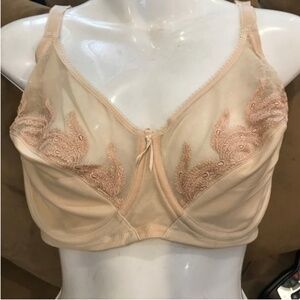 Wacoal Feather bra 85121